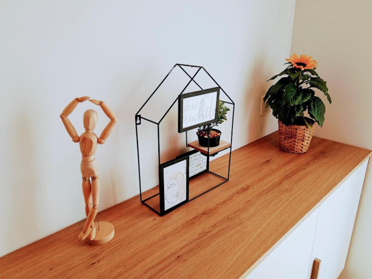 Blekit Apartamenty Przy Jastrzebiej Mieroszyno المظهر الخارجي الصورة