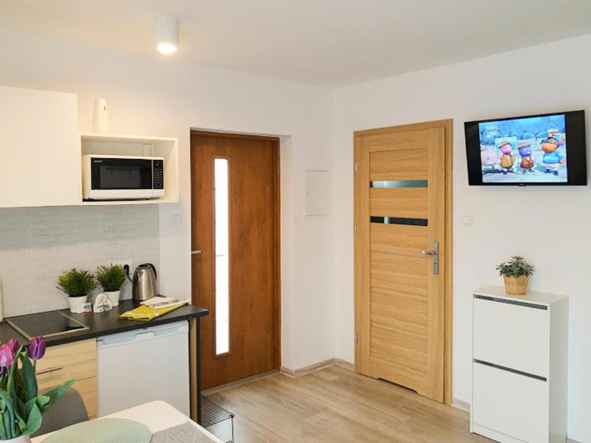 Blekit Apartamenty Przy Jastrzebiej Mieroszyno المظهر الخارجي الصورة
