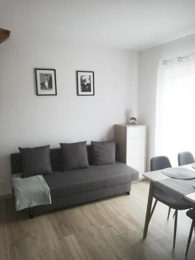 Blekit Apartamenty Przy Jastrzebiej Mieroszyno المظهر الخارجي الصورة