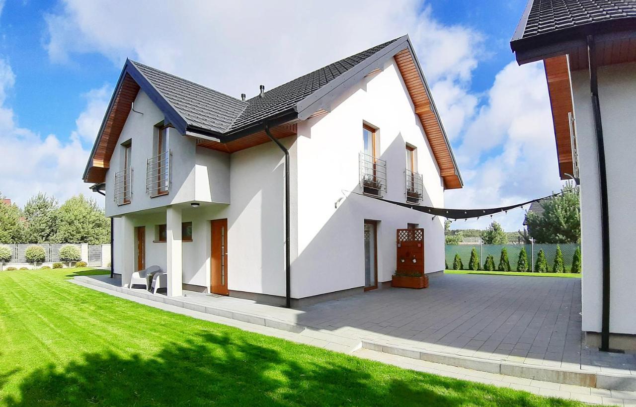 Blekit Apartamenty Przy Jastrzebiej Mieroszyno المظهر الخارجي الصورة