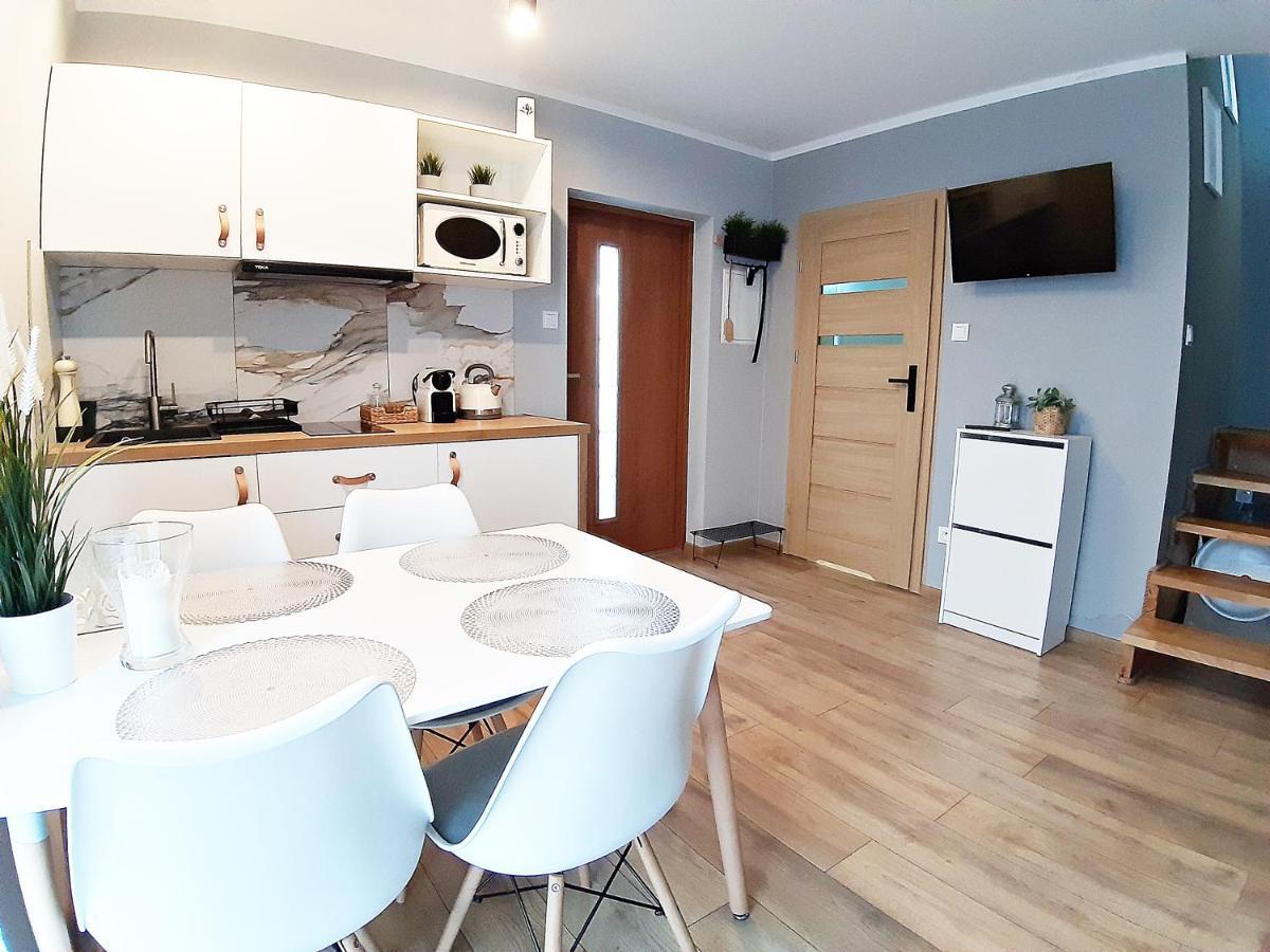 Blekit Apartamenty Przy Jastrzebiej Mieroszyno المظهر الخارجي الصورة